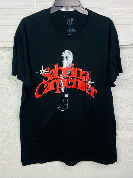 Sabrina Carpenter Tops - NWOT Sabrina Carpenter cotton unisex Black Short Sleeve Graphic Tee size XL